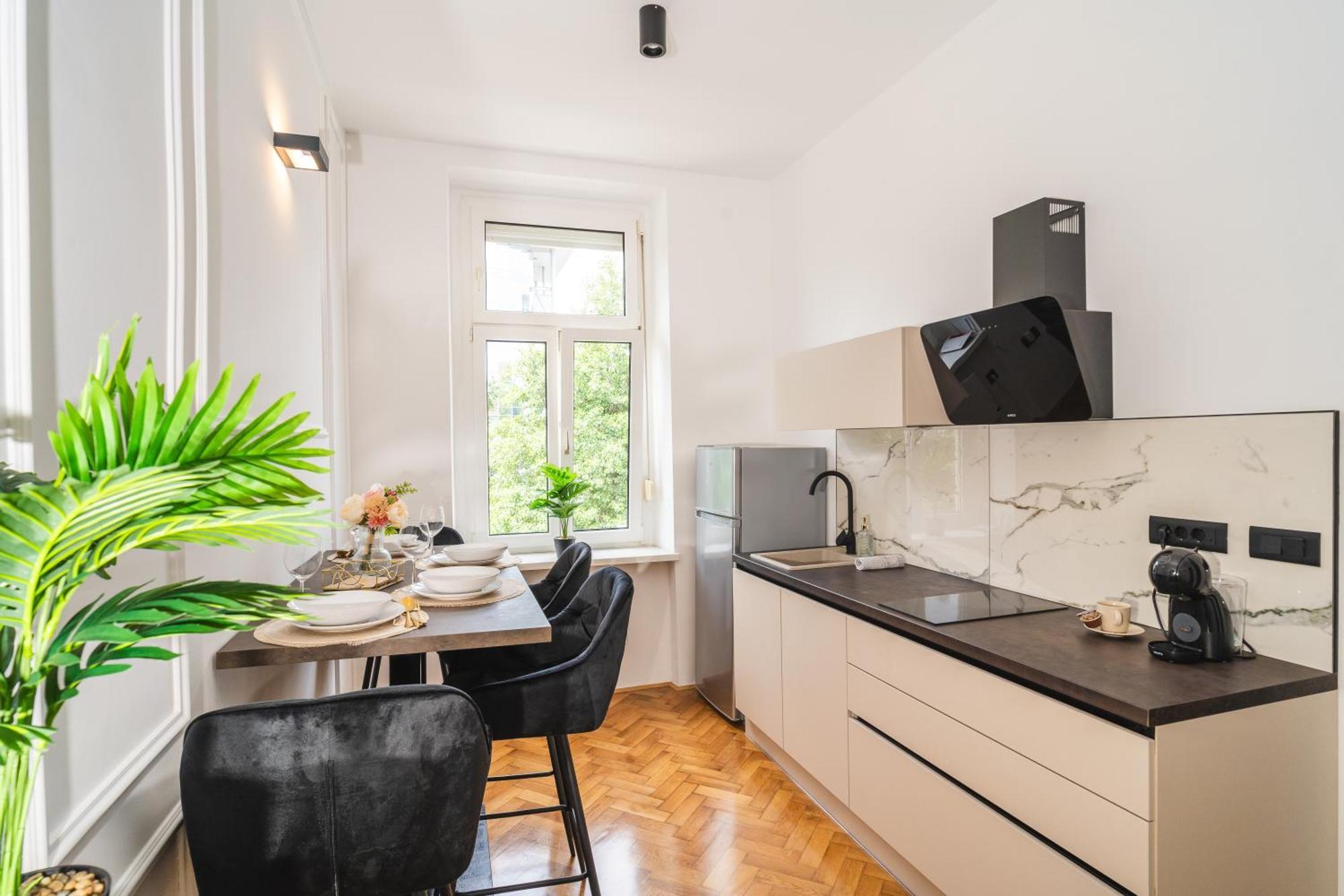 Hl Apartments Maribor Exteriör bild